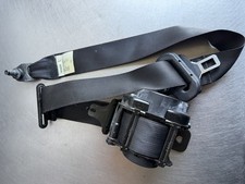 15-21chrysler 300 Front Left Driver Side Seatbelt Belt Black 615134100d Oem