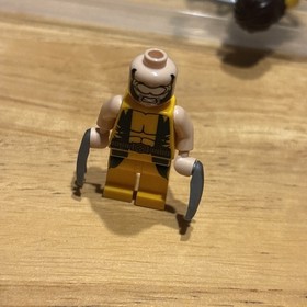 LEGO Wolverine X-Men Minifigure Classic Blue/Yellow