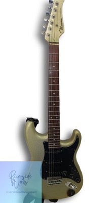 Mavis Strat Typ E-Gitarre