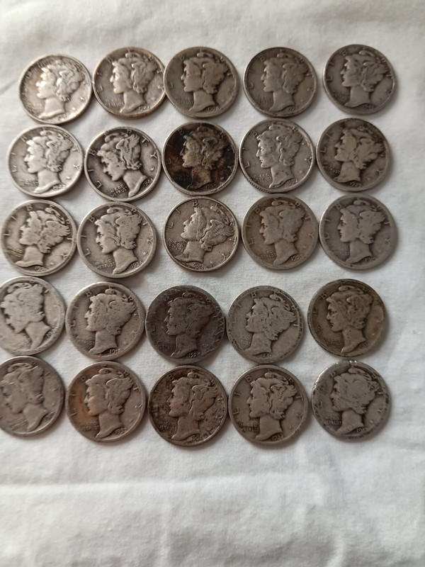 mercury dimes lot of 25