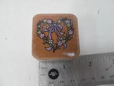 STAMPENDOUS WOOD RUBBER NESTLING SMALL STAMP CN029 FLOWER HEART