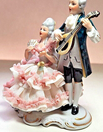 Dresden ROMANTIC PAIR Lace Victorian Figurine Capodimonte N Crown Artist Signed - Picture 3 of 9