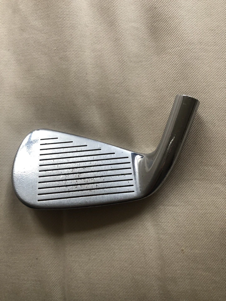 Titleist AP2 712 Forged   Schlägerkopf Eisen 6, 2 Grad Upright 