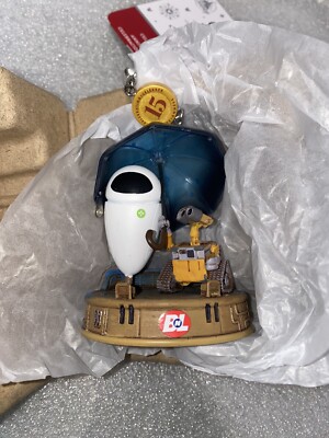 NWT 2023 DISNEY SKETCHBOOK WALL-E & EVE LEGACY ORNAMENT 15th ANNIVERSARY