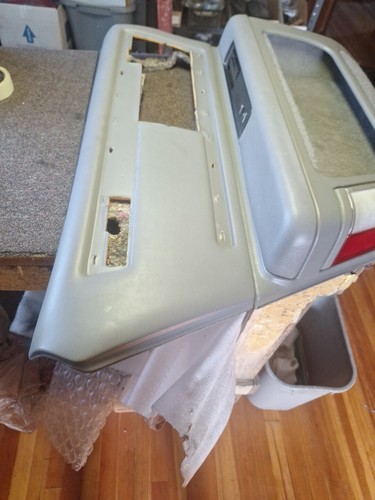 1994-96 Buick Roadmaster Wagon Driver Rear Door Panel Gray - Picture 6 of 10