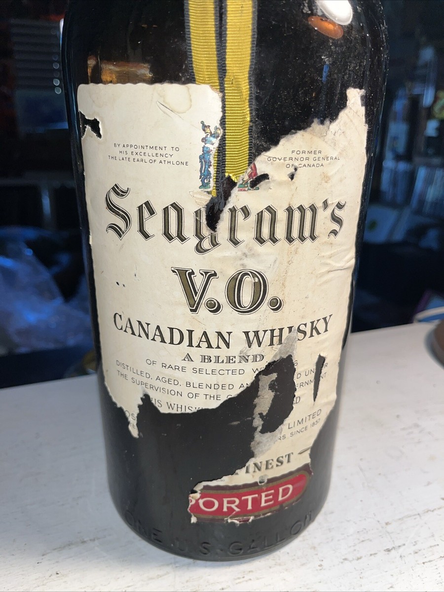 Vintage 1965 Seagrams V.O. Canadian Whisky Bottle ~ Empty 1 Gallon