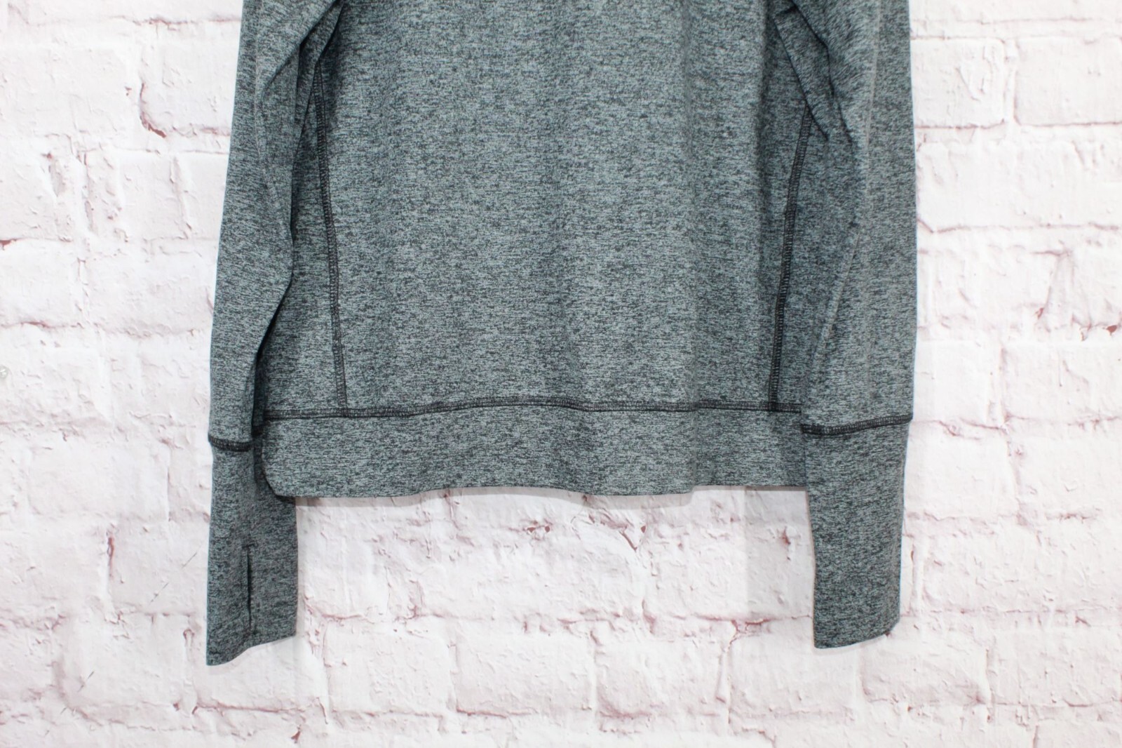 LL Bean Women's VentureSoft Pullover Sweatshirt Q… - image 5