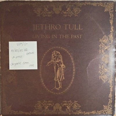 Jethro Tull Living In The Past Vinyl Record VG+/G+ CJT 1 1972