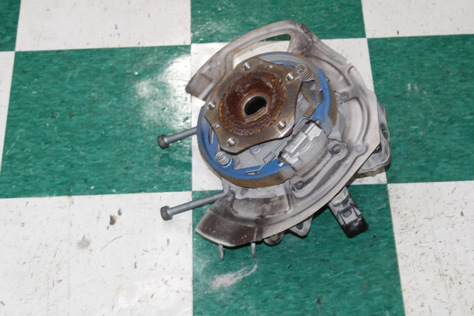 20-23 Continental Rear End Passenger Side Right RH RR Spindle Knuckle Hub OEM OE Foto 4 de 4