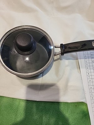 CUISINART Small Sauce Pan In Good Condition 6 X 3