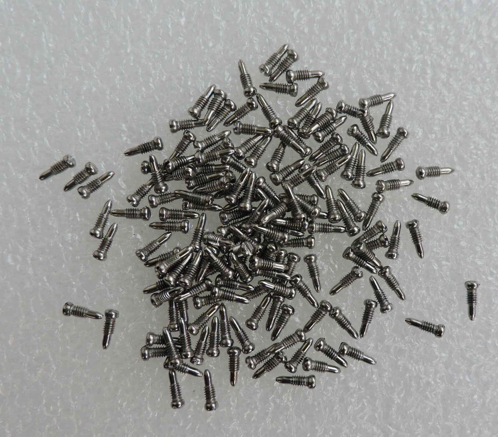 100 pcs Clarinet and Flute Repair Parts Screws,parts Woodwind