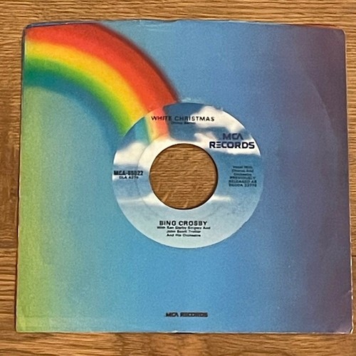 Bing Crosby Classic Holiday 45: "White Christmas", MCA (65022), 1980, NM - Picture 2 of 7