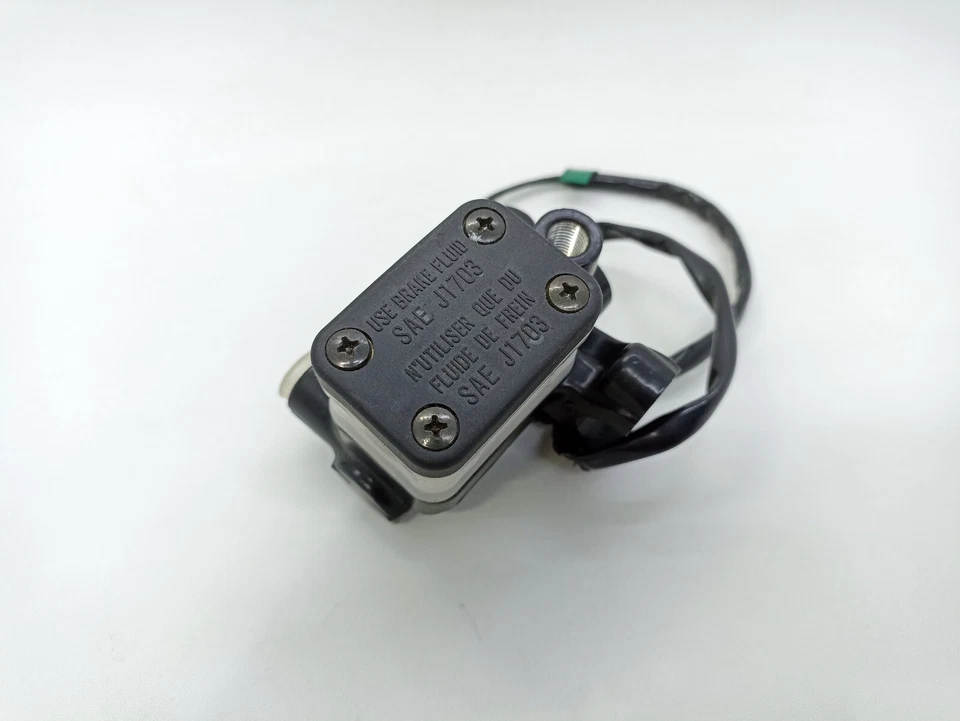 Honda ATC200 ATC250 Fourtrax HX135 Front Brake Master Cylinder NOS Japan Rare - Imagem 2 de 4