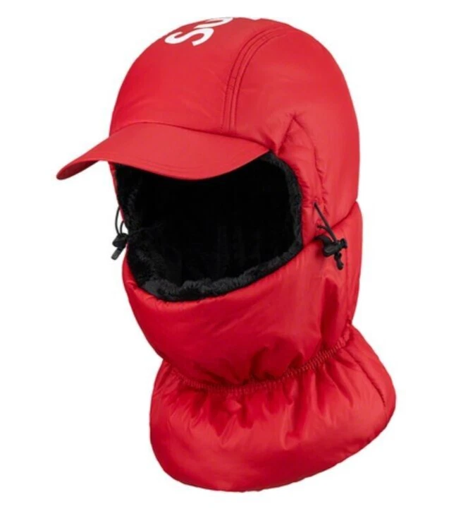 EN MAIN   Chapeau tampon Supreme Cordura rouge