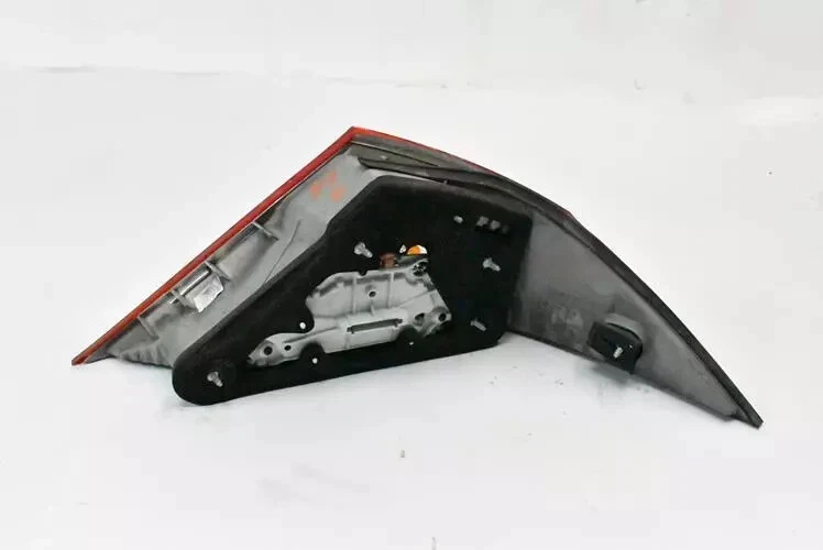 06-08 Mercedes W219 CLS55 AMG CLS500 lanterna traseira esquerda lado do motorista fabricante de equipamento original - Imagem 4 de 4