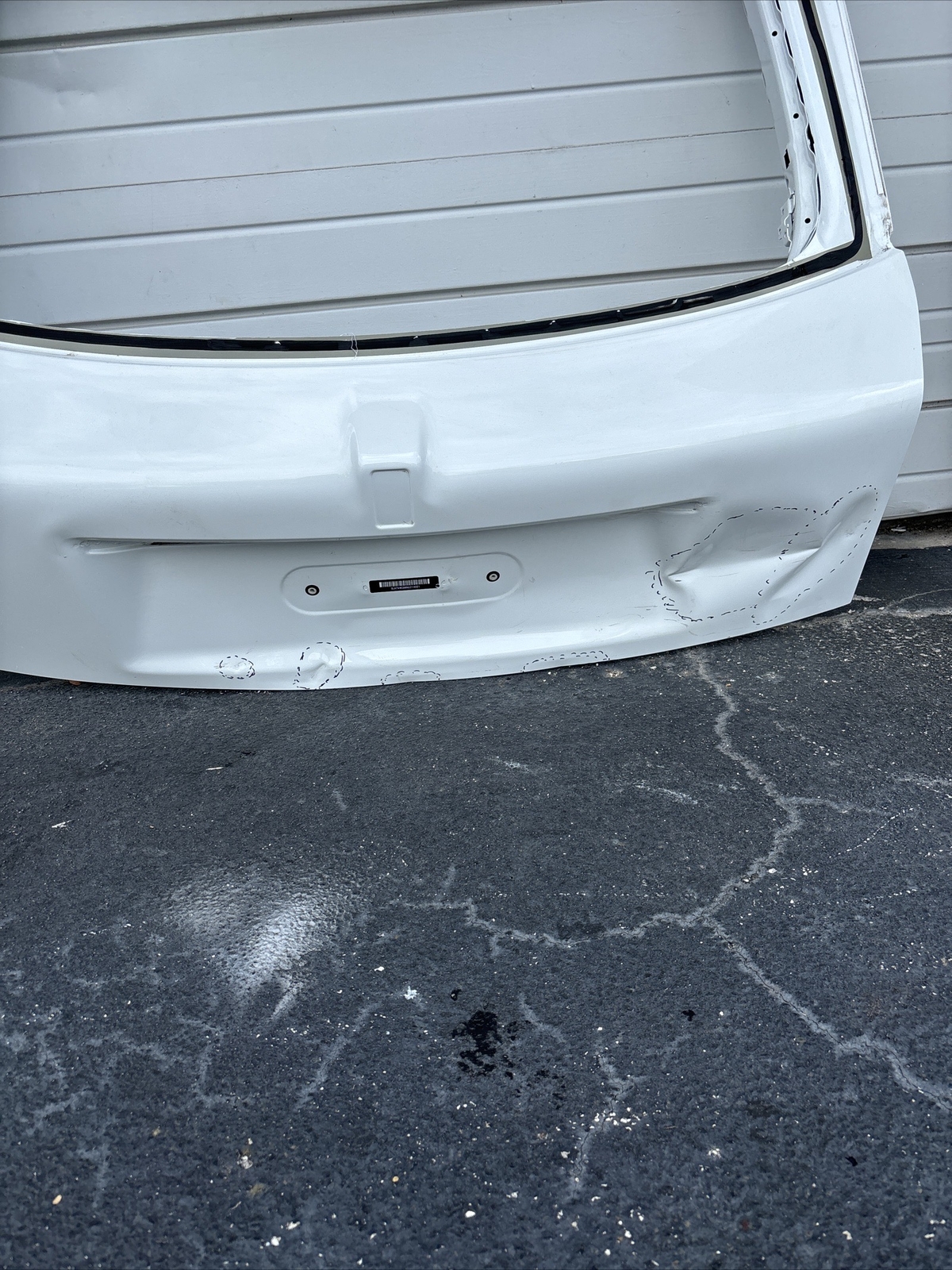 2019-22 ROLLS ROYCE CULLINAN TAILGATE  Trunk Lid #1039