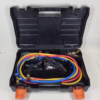 Testo 557 Smart Digital Manifold Kit