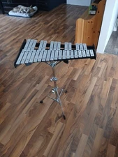 Ludwig 32 Key Student Xylophone With Stand And Wheeled Case