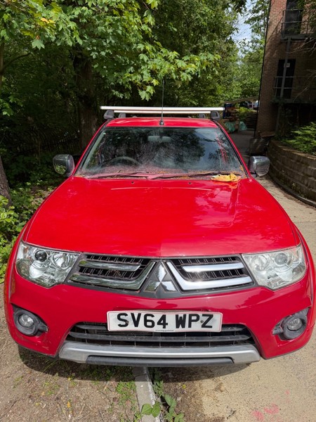 eBay - Mitsubishi L200 2014 need repairin...
