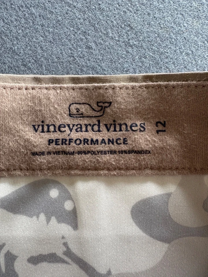 Pantalones Vineyard Vines Performance Breaker para niños talla 12 golf ajustables bronceado residual Foto 3 de 3