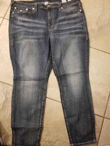 WOMEN TRUE RELIGION jeans SIZE 42,44,48 