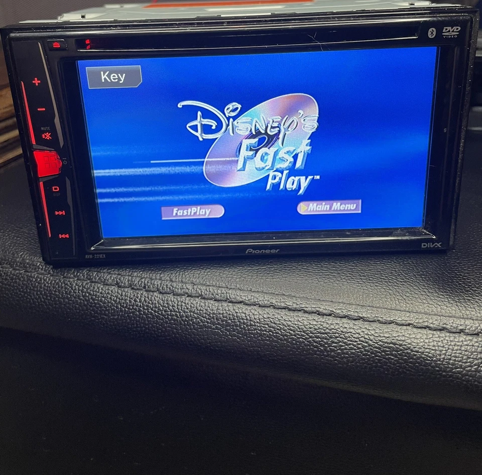 Pioneer AVH-221EX DVD/ CD- Bluetooth Receiver - Image 2 of 4