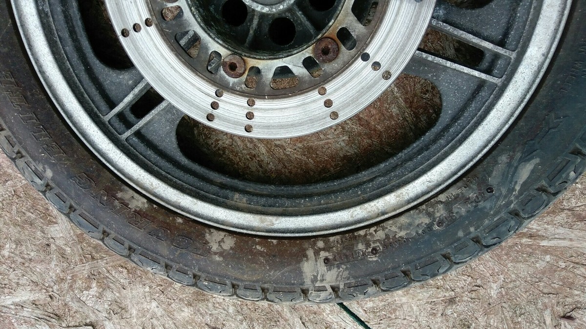 84 Kawasaki ZX550 ZX 550 GPZ550 GPZ rear wheel rim hub disc rotor