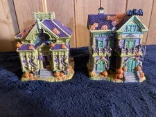 Two Spooky Hollow Porcelain Lighted Haunted Halloween Houses No Light Or Cords
