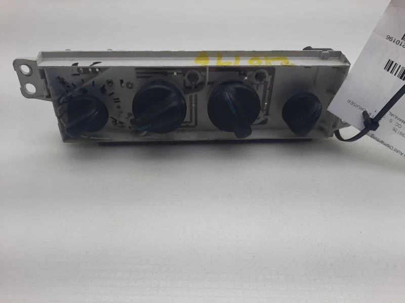 Temperature Control With AC 00-05 Dodge Neon 04885336AA - Image 2 of 4