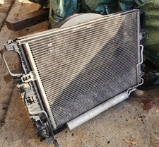 2006-2009 Mercedes W211 E350 Engine Cooling Fan Radiator A/C Condenser Assembly 