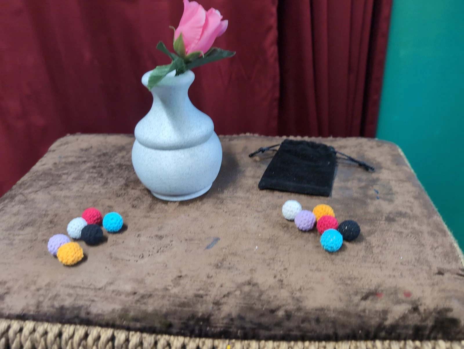Mental Vase 6 Balls Rendition Magic Tricks Mentalism