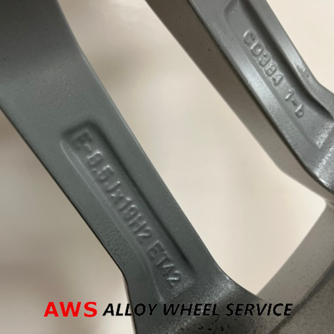 AUDI R8 2017 2018 19" FACTORY ORIGINAL REAR WHEEL RIM 59006 4S0601025A