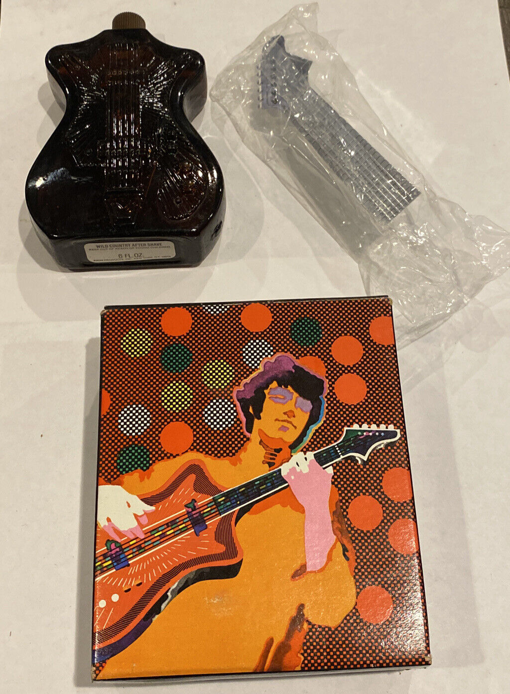 Vintage Avon Electric Guitar Full Bottle Wild Country Aftershave New In Box