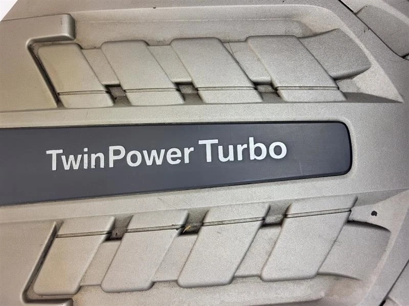 BMW 750LI F02 2011 cubierta del motor Foto 4 de 4