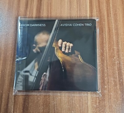 Avishai Cohen Trio - From Darkness (2015] Album Jazz Musik CD Digipak *Wie Neu*