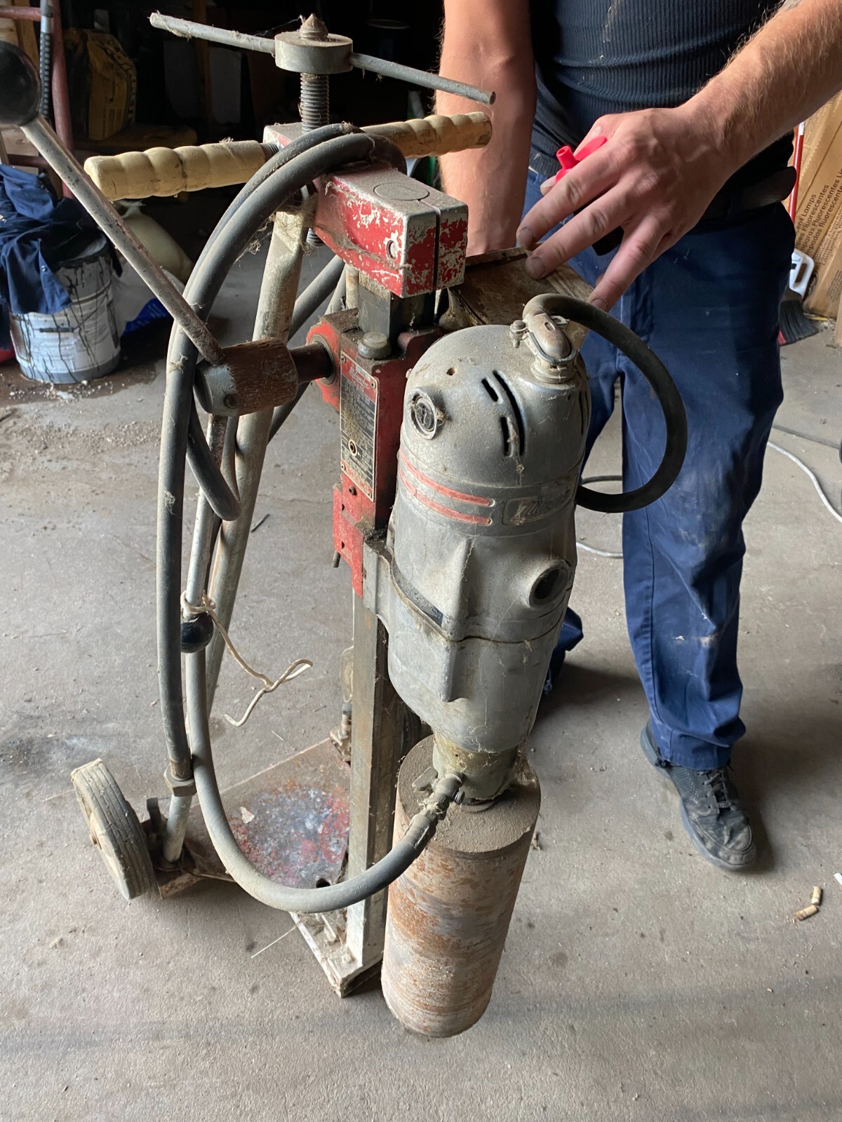 Milwaukee VacURig 4110 & Dymodrill 4030 2 speed 21/2" to 8" w/bits eBay