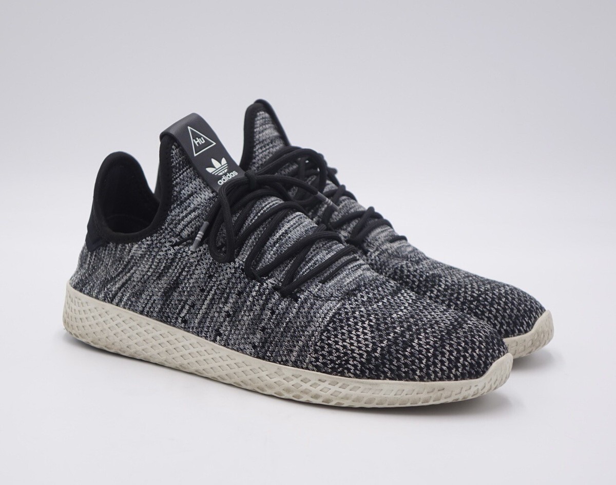 Size 10 adidas Pharrell x Tennis Hu Primeknit Oreo