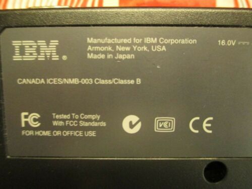IBM ThinkPad Port Replicator Docking Station P/N: 02K8668 - Picture 3 of 5