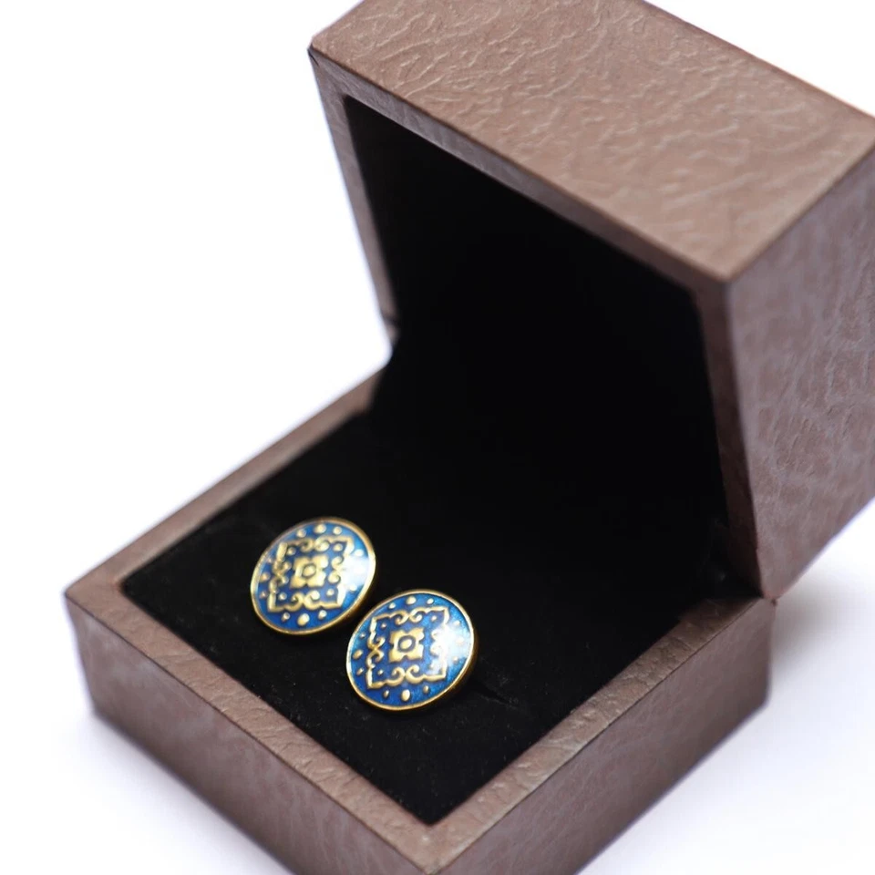 Gemelos de aniversario redondos chapados en oro esmalte azul floral de plata de ley 92,5 Foto 4 de 4