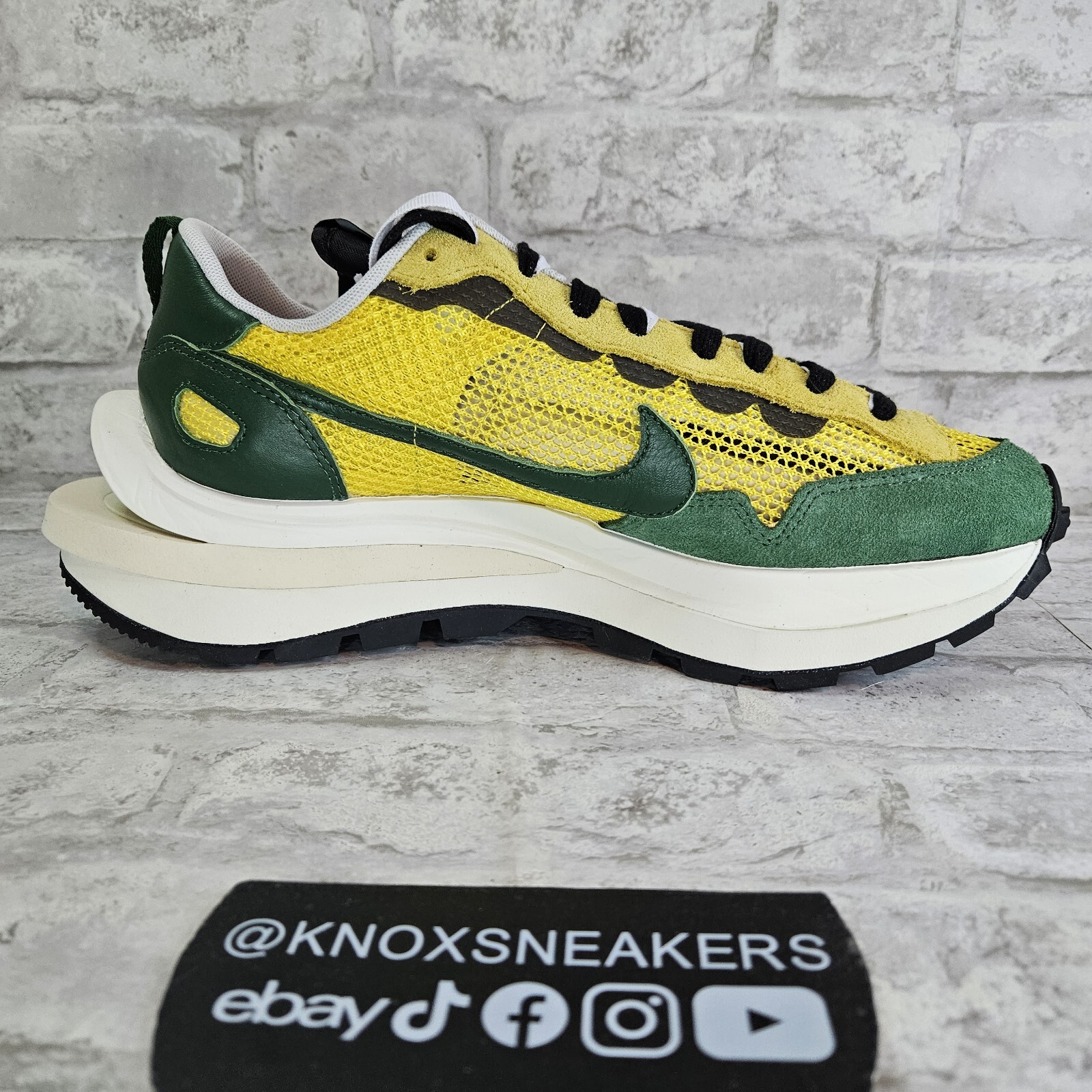 SACAI X NIKE Nike x Sacai Vaporwaffle Tour Giallo Verde Gola CV1363 700 Uomo Taglia 10 5