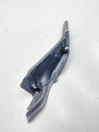 2017-2024 CHRYSLER PACIFICA FRONT RIGHT PASSENGER COWL VENT GRILLE PANEL OEM - Picture 6 of 10