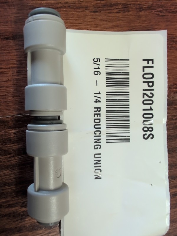 REDUCING UNION 5/16 TUBE OD X 1/4 TUBE OD PI201008S