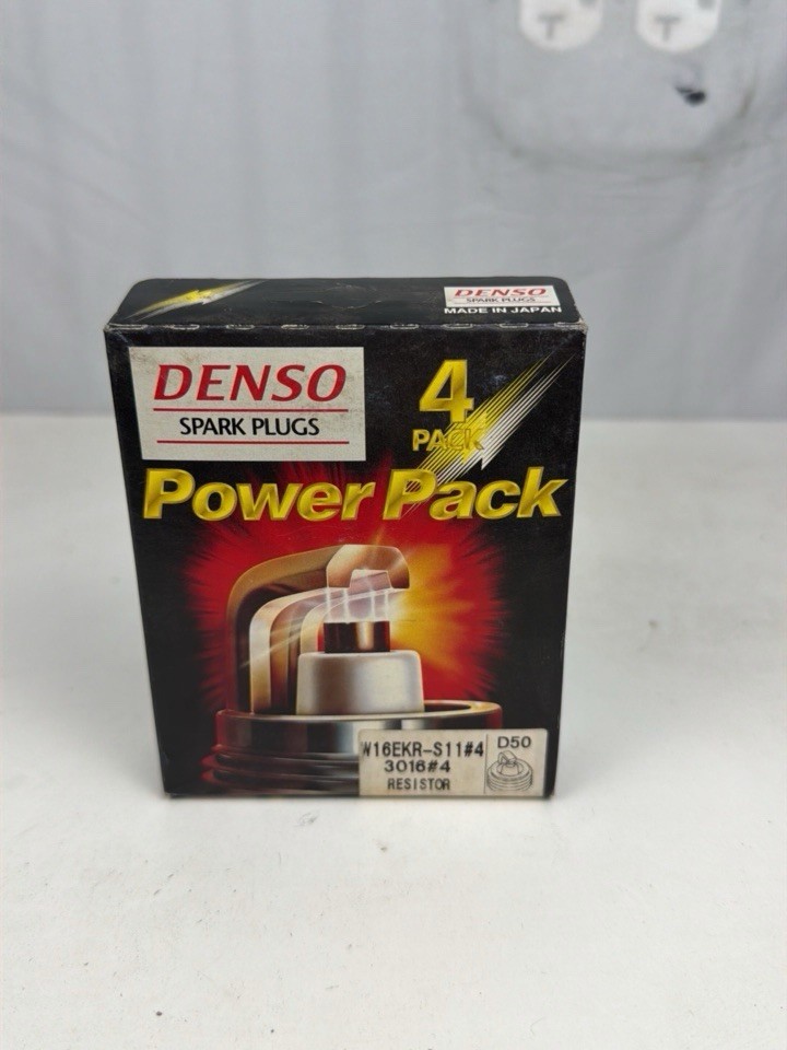 DENSO W16EKR-S11 3016  Spark Plugs  4-Pack Premium Nickel Resistor