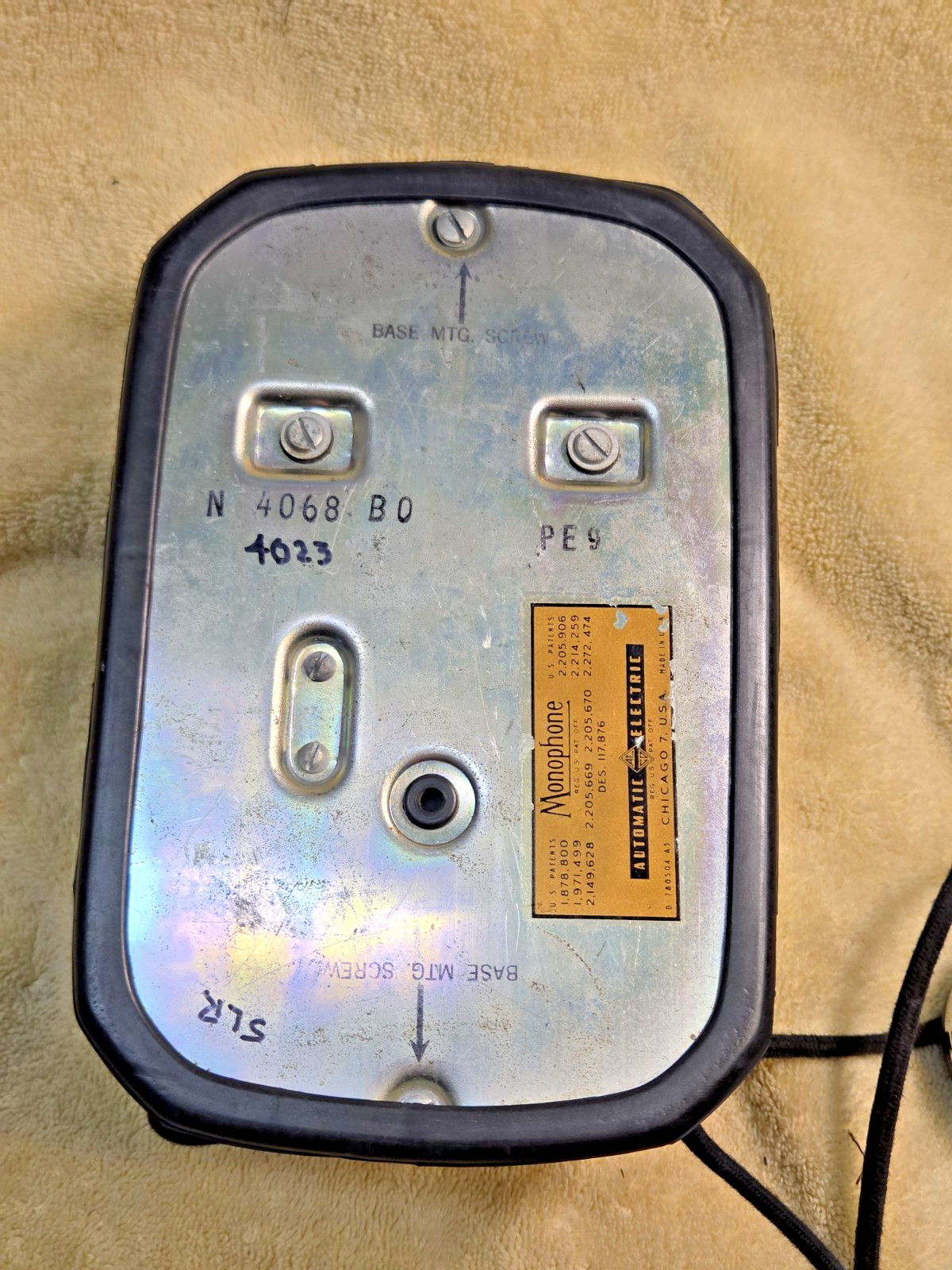 Beautiful Automatic Electric Model 40 With Chrome Trim