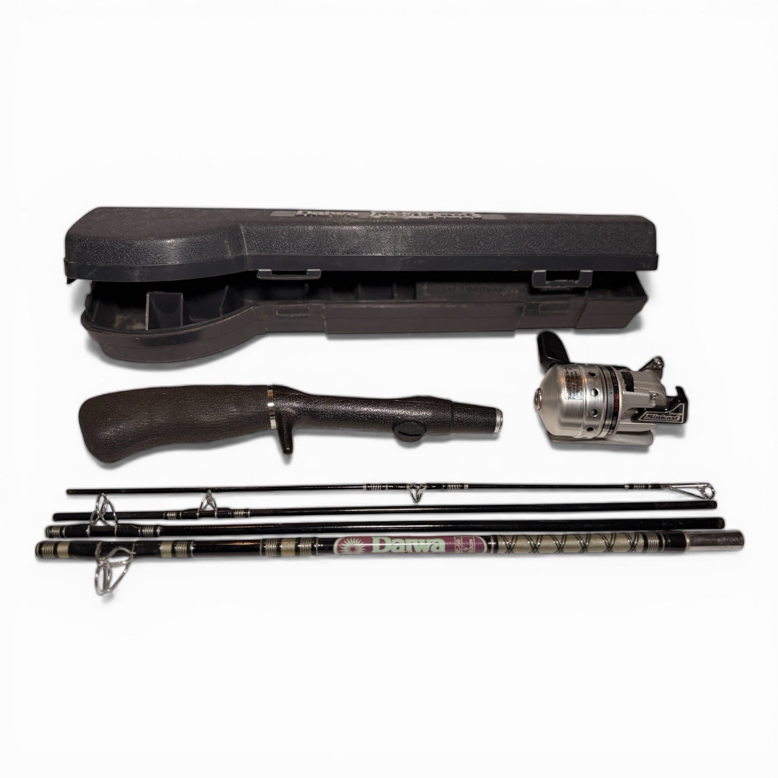 Daiwa Minicast Fishing Rod & Reel Combo with Hard Case &ndash; V