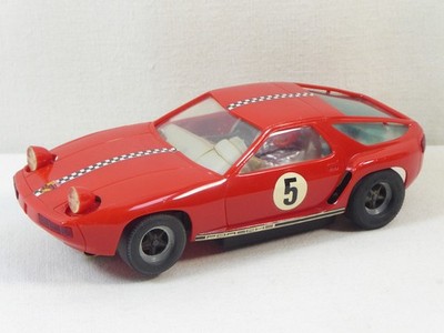 Carrera Universal 132 Porsche 928 rot mit Beleuchtung Nr.40423 TOP! (F3161)