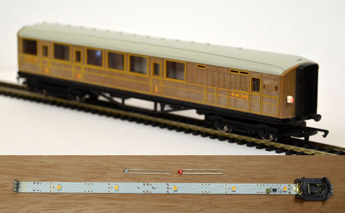 Train-Tech CL30 Coach Lighting Strip: Warm White + Constant Tail Light