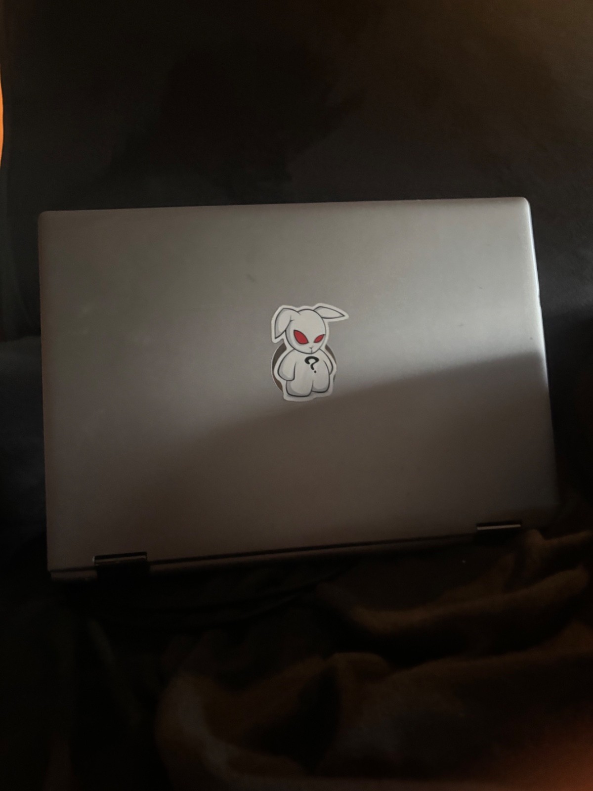 hp laptop  the brand is a 2019 model still runs and needs wiped