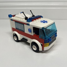 LEGO City: Ambulance (7890)