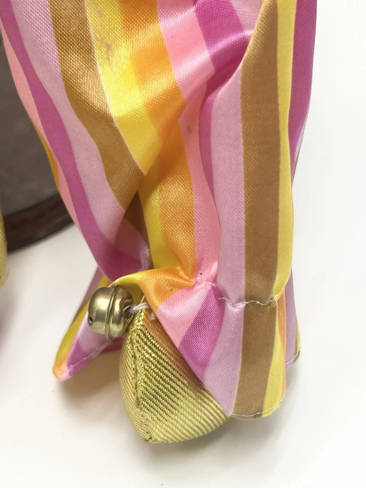 Vintage Porcelain Jester Clown Doll Collectible. - Image 2 of 4